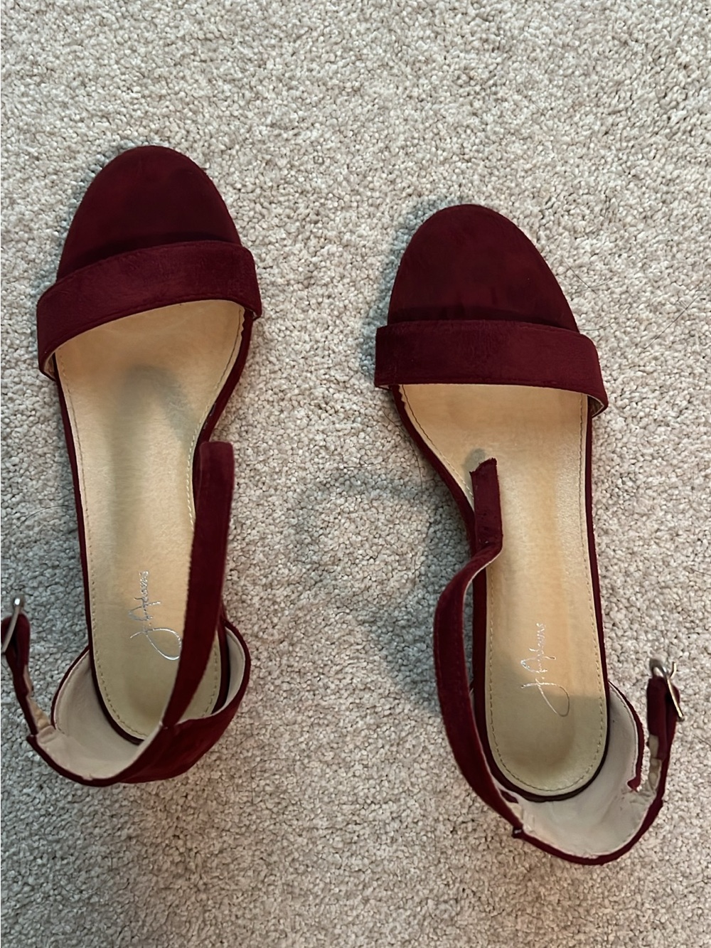 Women's Open-Toe Ankle Strap Sandals in Burgundy